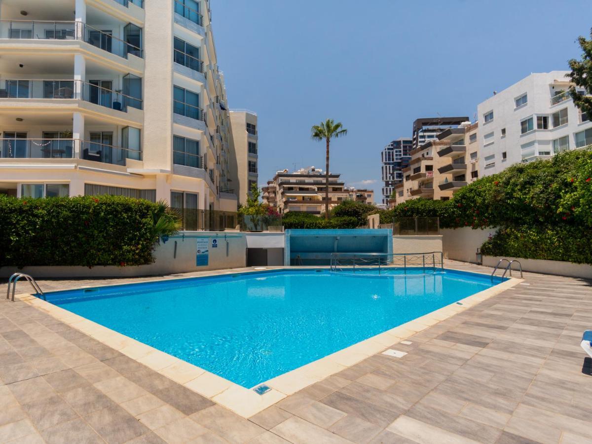 Sanders Ermitage On The Beach - Delightful 1-Bedroom Apartment With Sea View Limassol Exterior foto